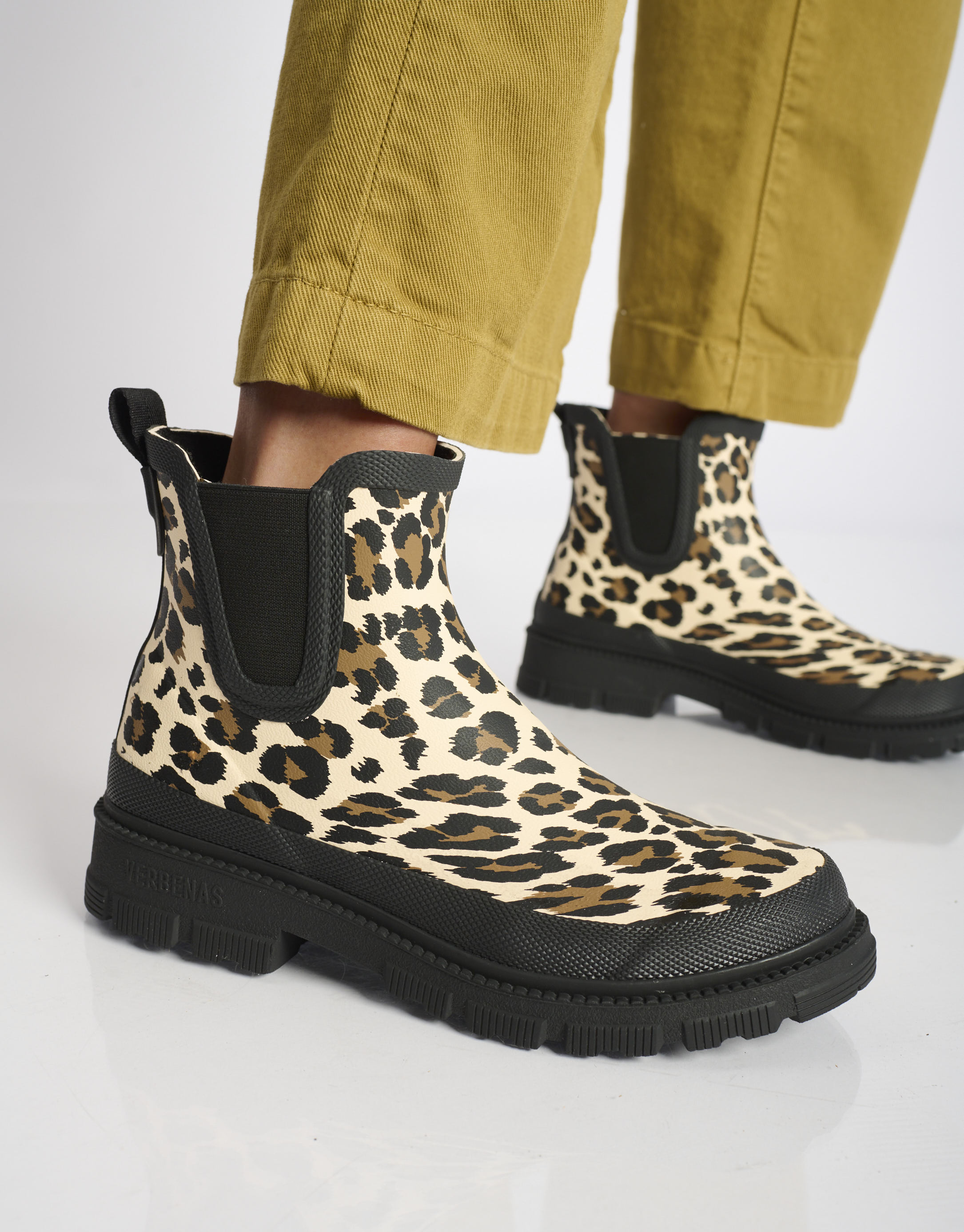 נעלי נשים - Verbenas - מגפוני גומי מנומרות LUA - אופוויט3