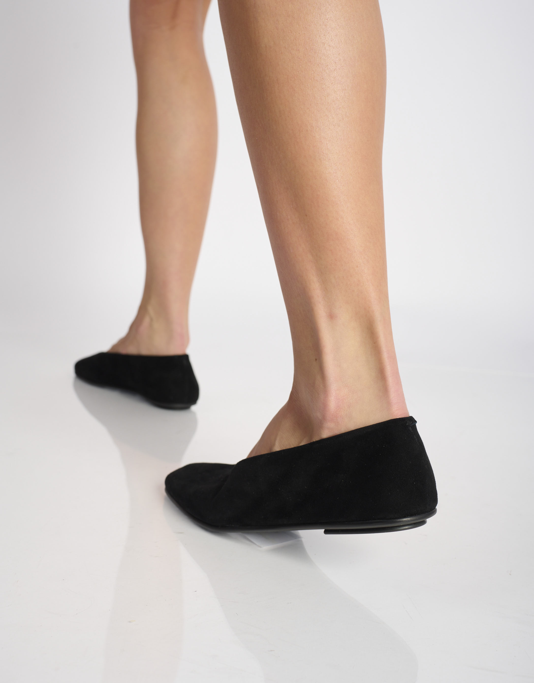 נעלי נשים - Jeffrey Campbell - נעלי סירה שטוחות FATHOM - שחור4