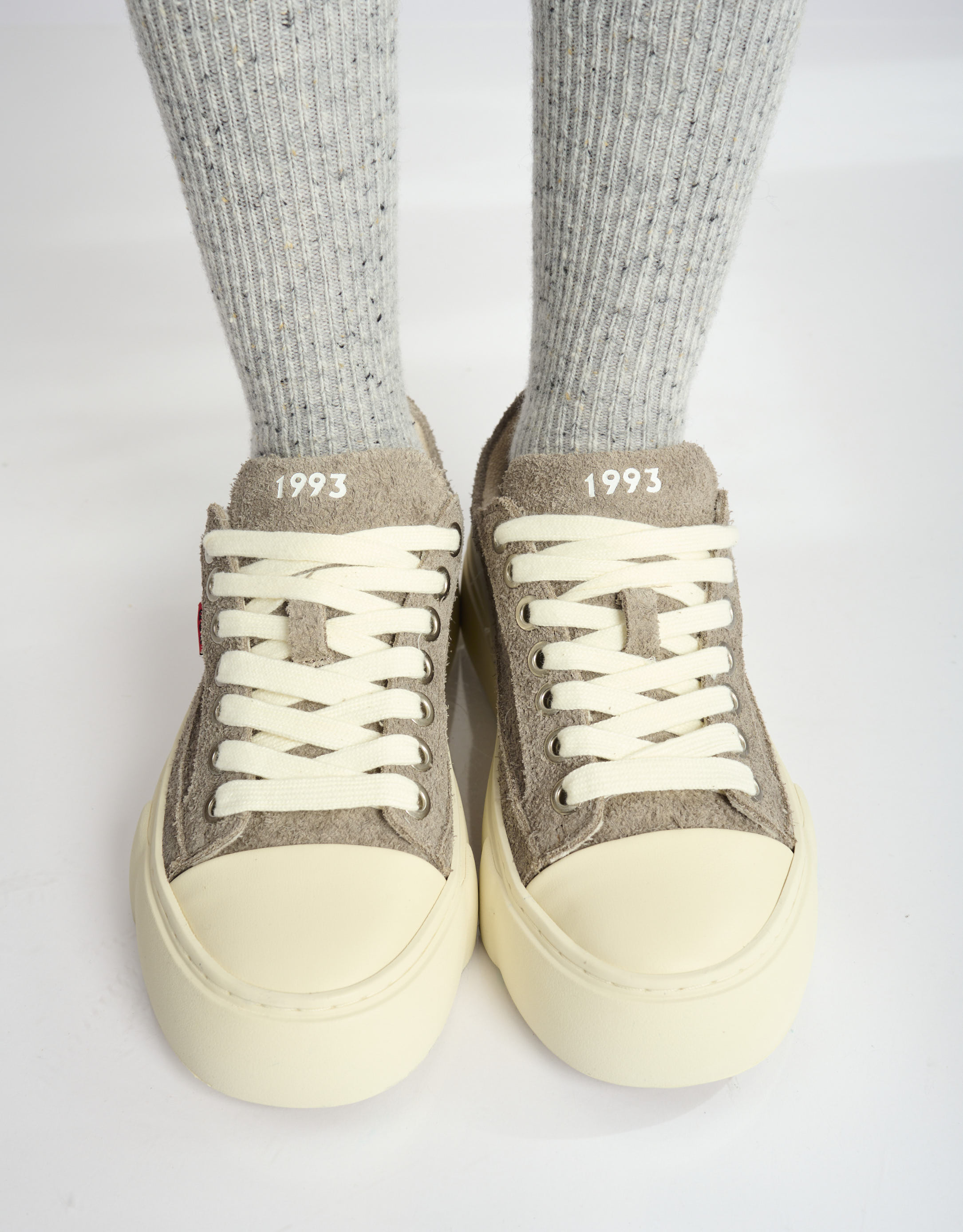 נעלי נשים - Acupuncture - סניקרס מזמש AFC - אפור1