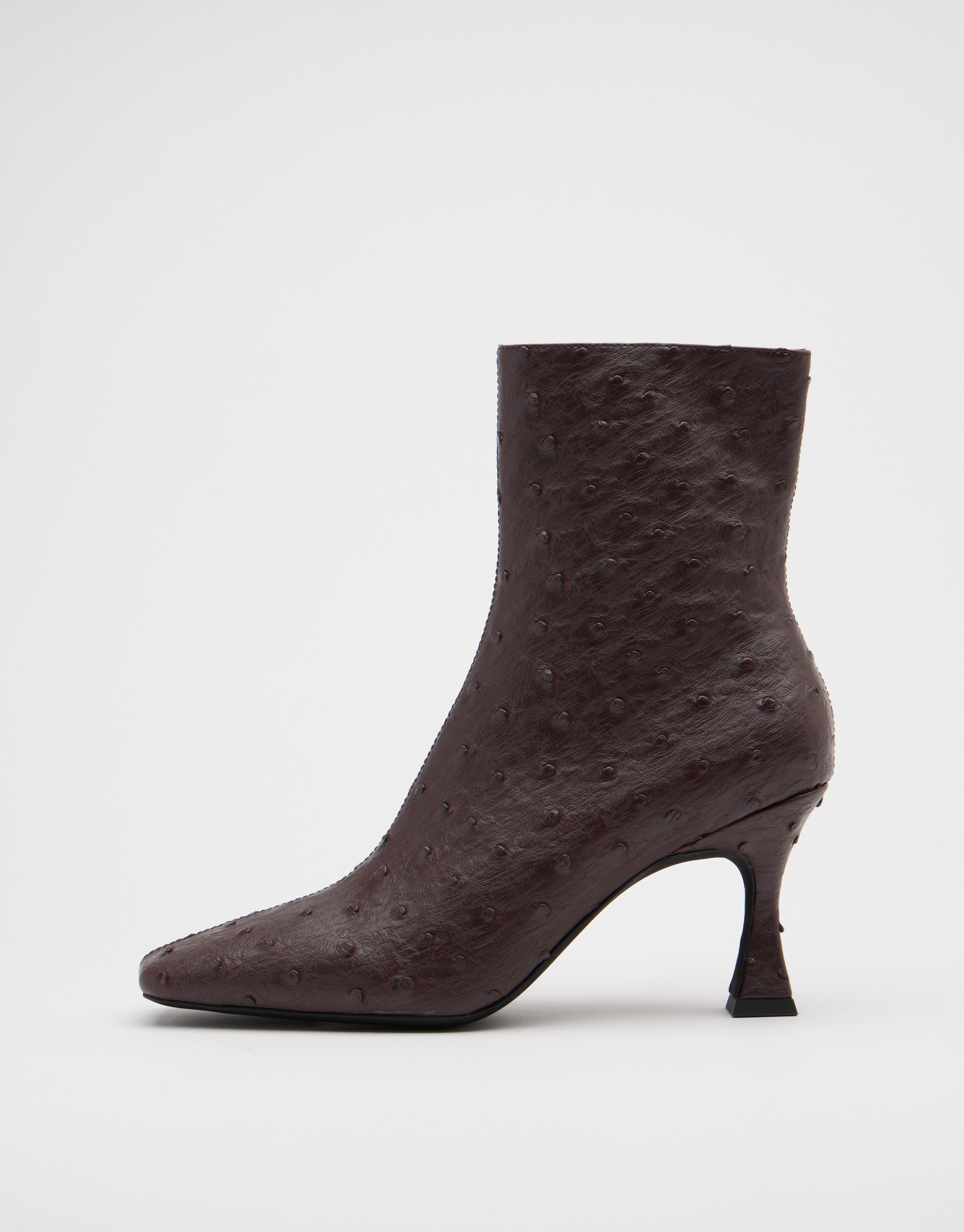 נעלי נשים - Jeffrey Campbell - מגפונים  CHEKMATE נקודות - בורדו2