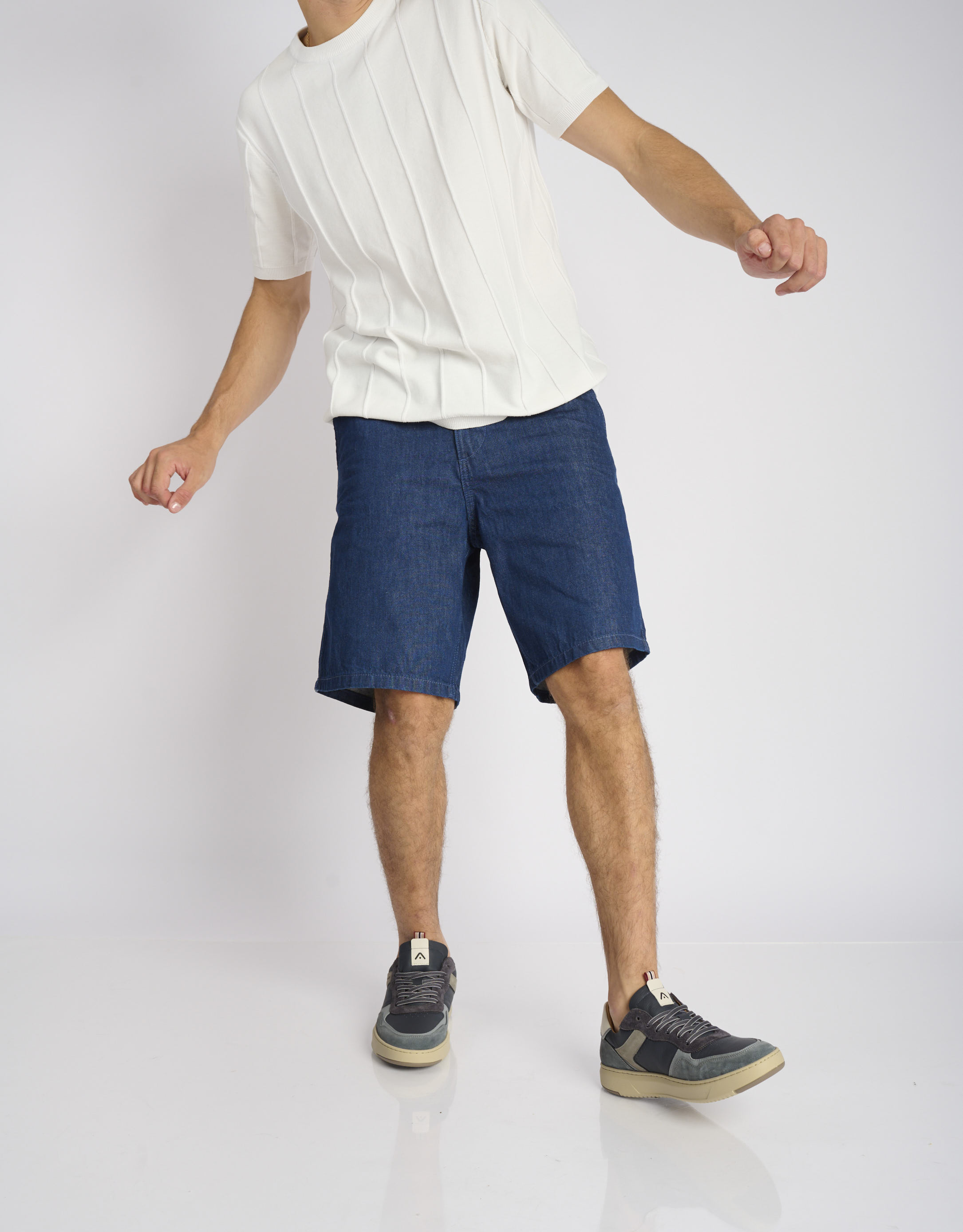 נעלי גברים - Ambitious - סניקרס עור AKTIF - כחול   אפור1