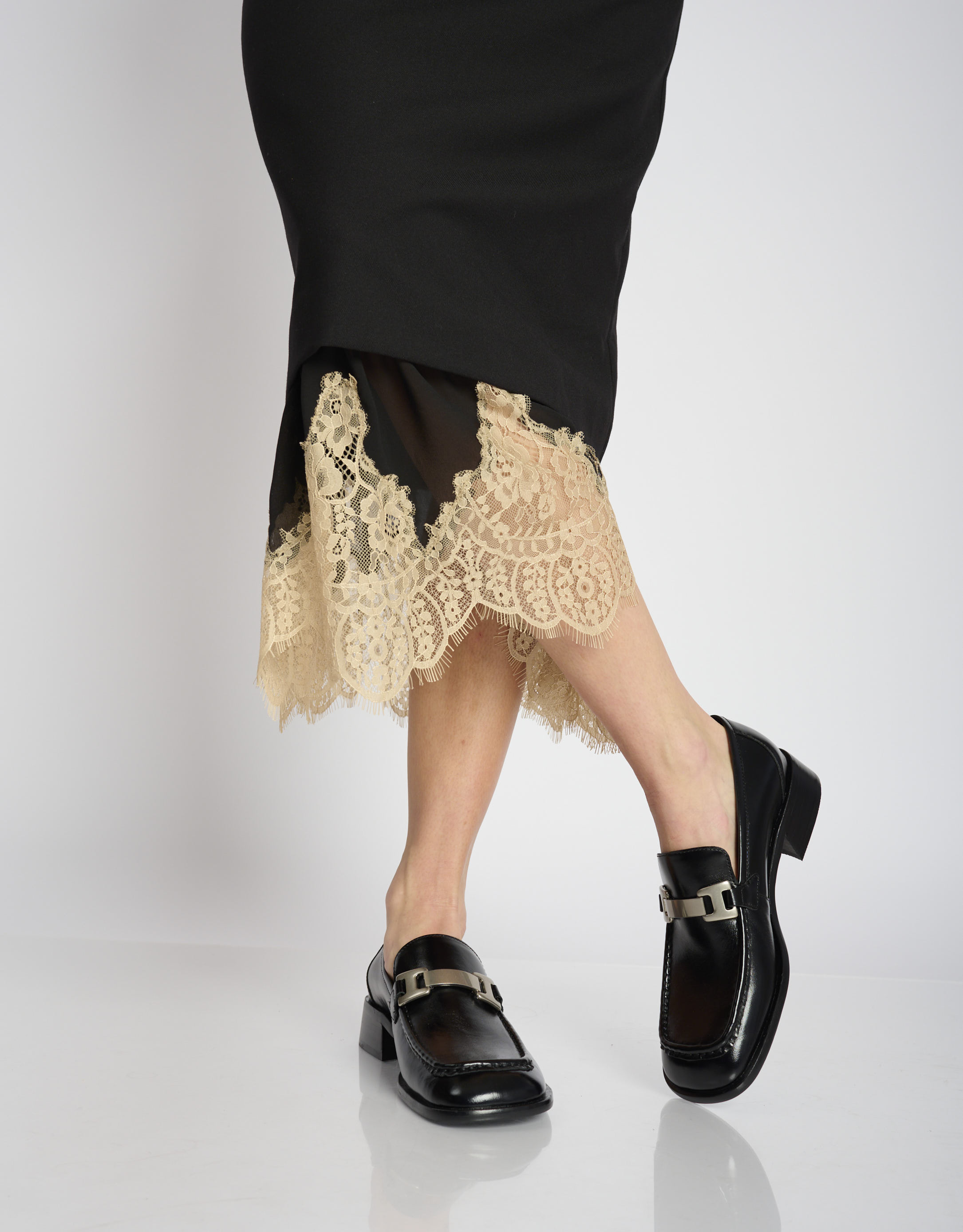 נעלי נשים - Jeffrey Campbell - מוקסינים EXPERTISE - שחור1