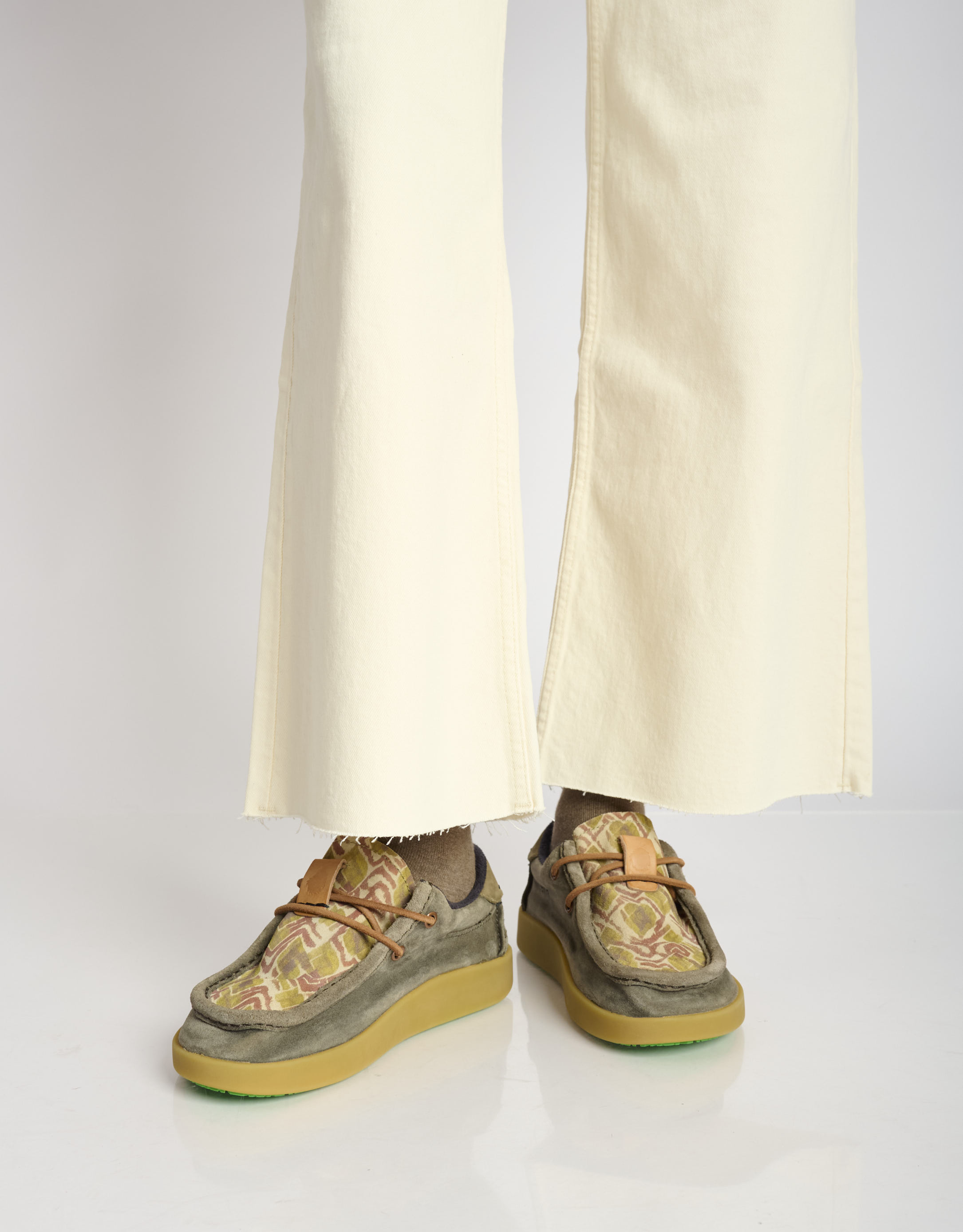 נעלי נשים - Satorisan - מוקסינים  KWAHU FANTASY - חאקי2