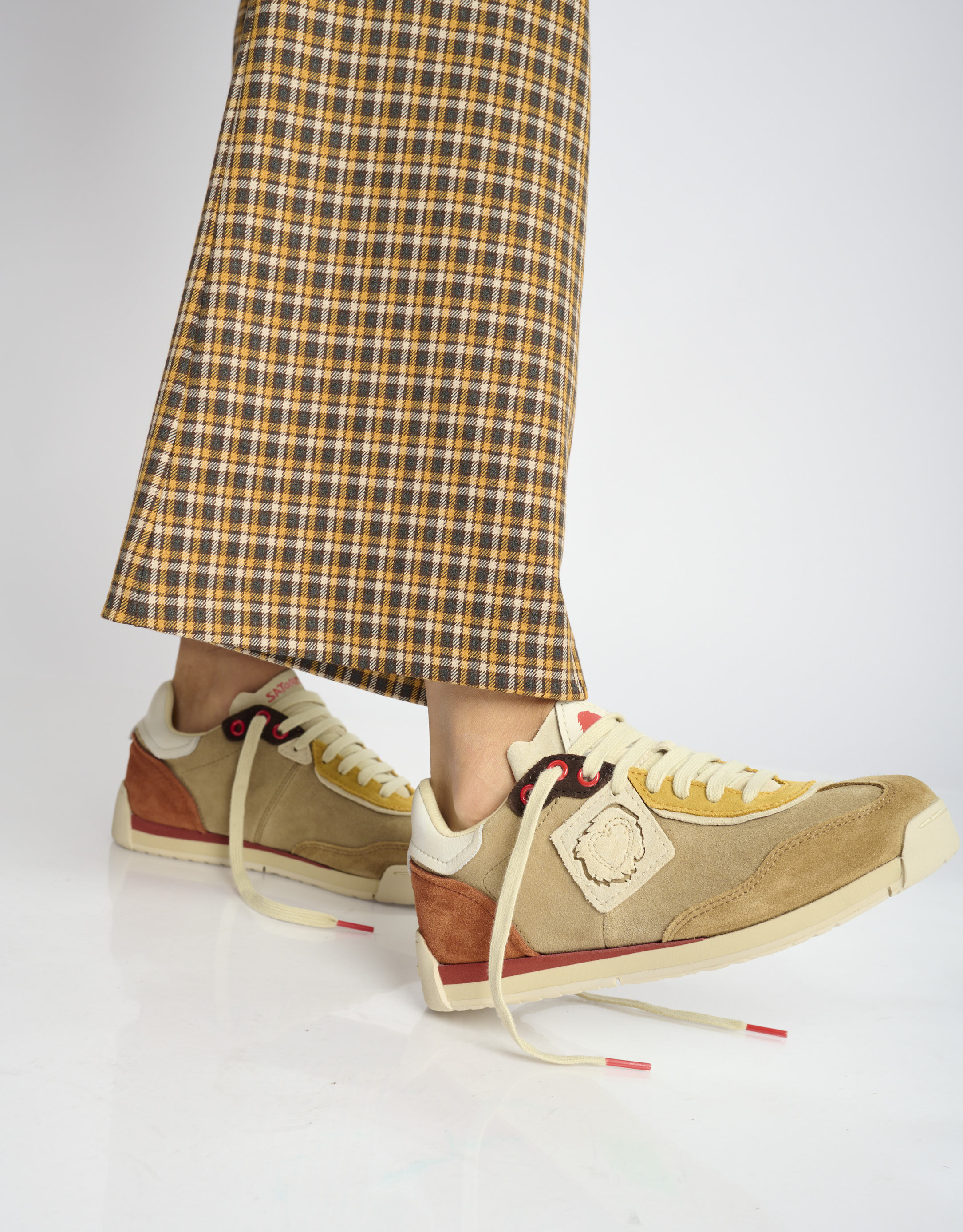 נעלי נשים - Satorisan - סניקרס זמש ENSO - בז'3