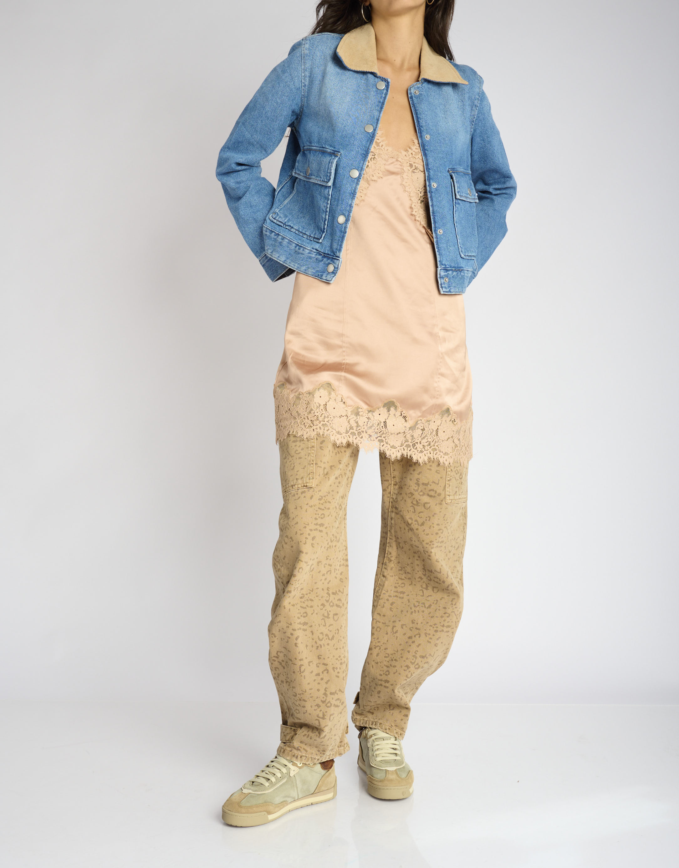 נעלי נשים - Satorisan - סניקרס זמש ENSO - אפור   בז'4