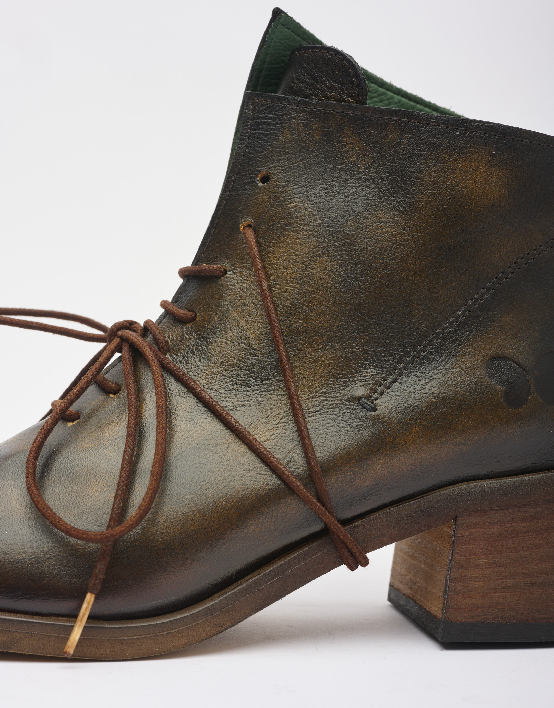 נעלי נשים - Felmini - מגפונים עם שרוכים EMIKO - חום1