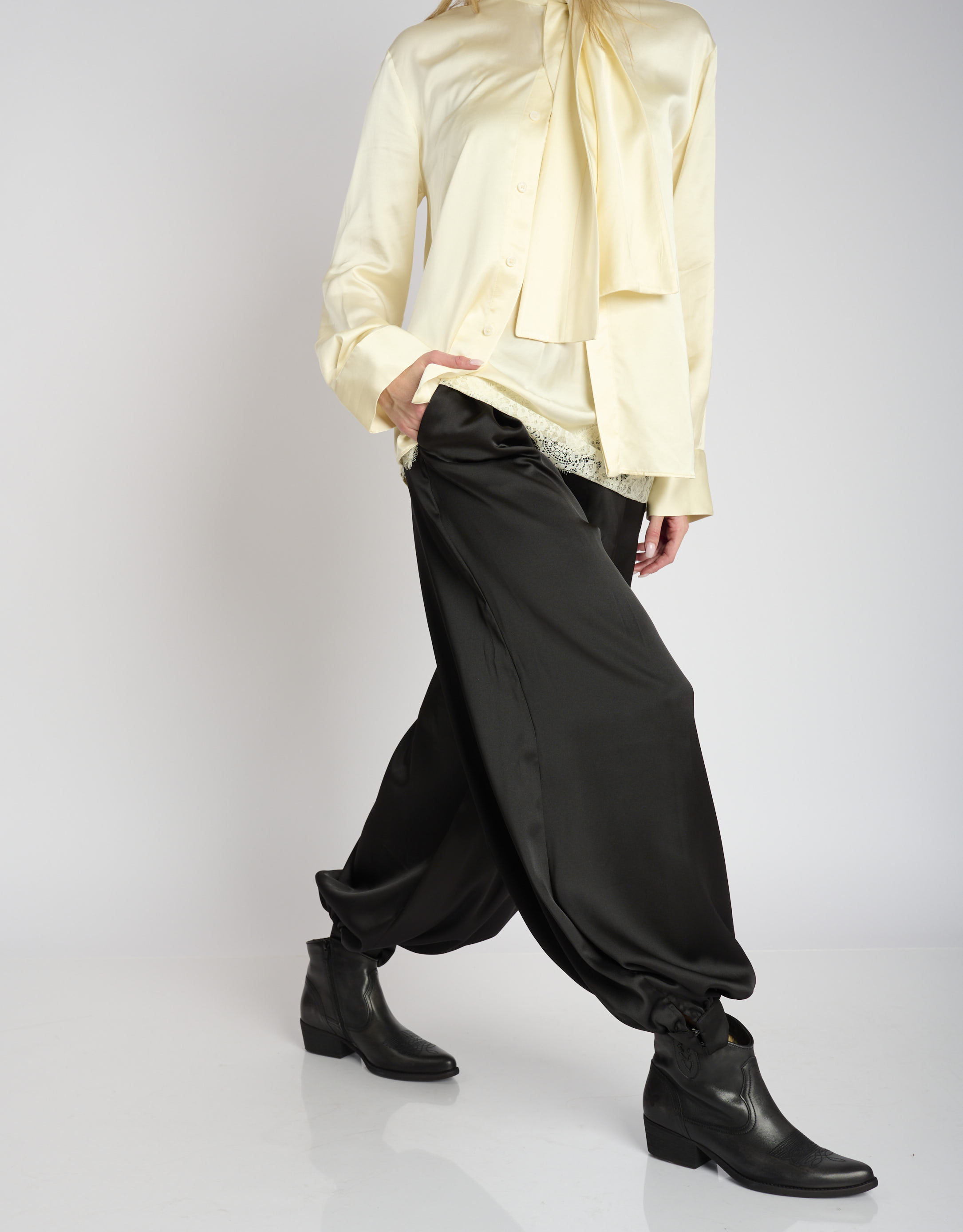 נעלי נשים - Felmini - מגפוני בוקרים WEST - שחור מיוחד2