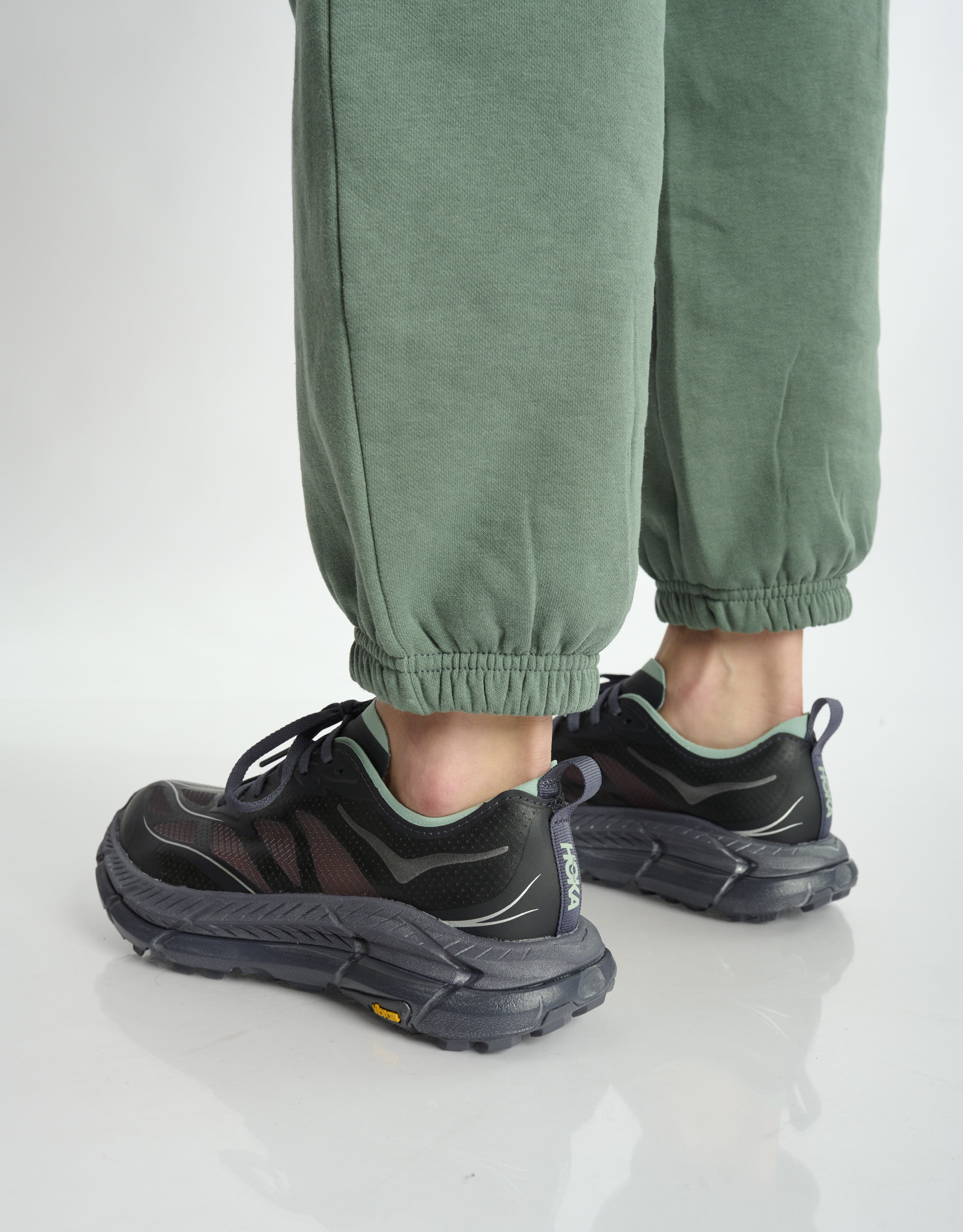 נעלי נשים - Hoka - סניקרס MAFATE SPEED LITE - שחור3