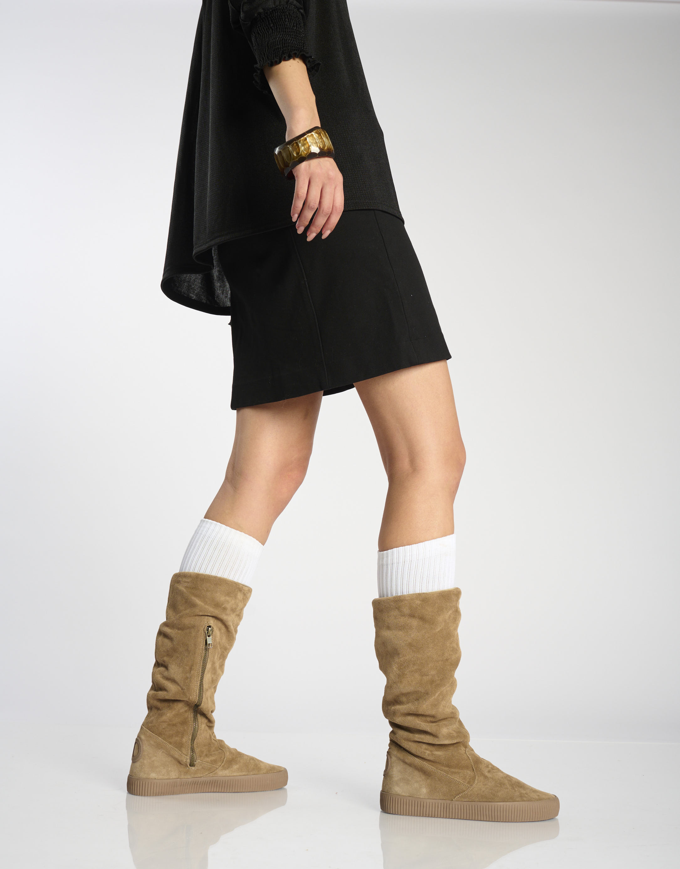 נעלי נשים - Aro - מגפי זמש גבוהות NOELLE - חום בהיר1