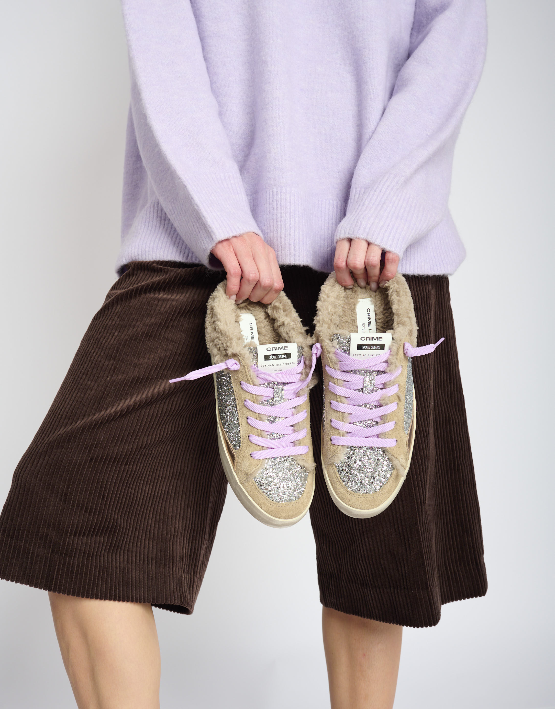 נעלי נשים - Crime London - כפכפים עם פרווה ALANIS - כסף1