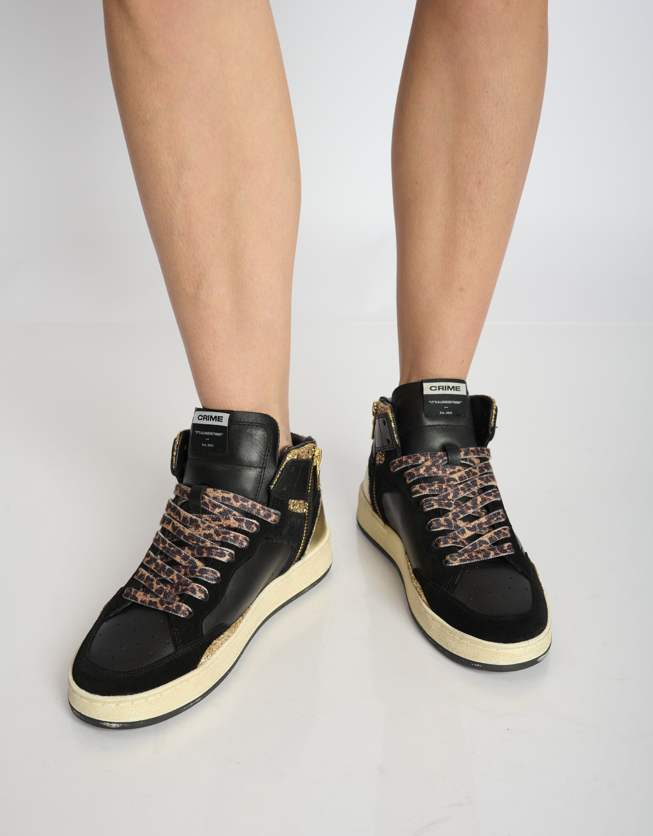 נעלי נשים - Crime London - סניקרס IGGY  גבוהות - שחור   זהב2