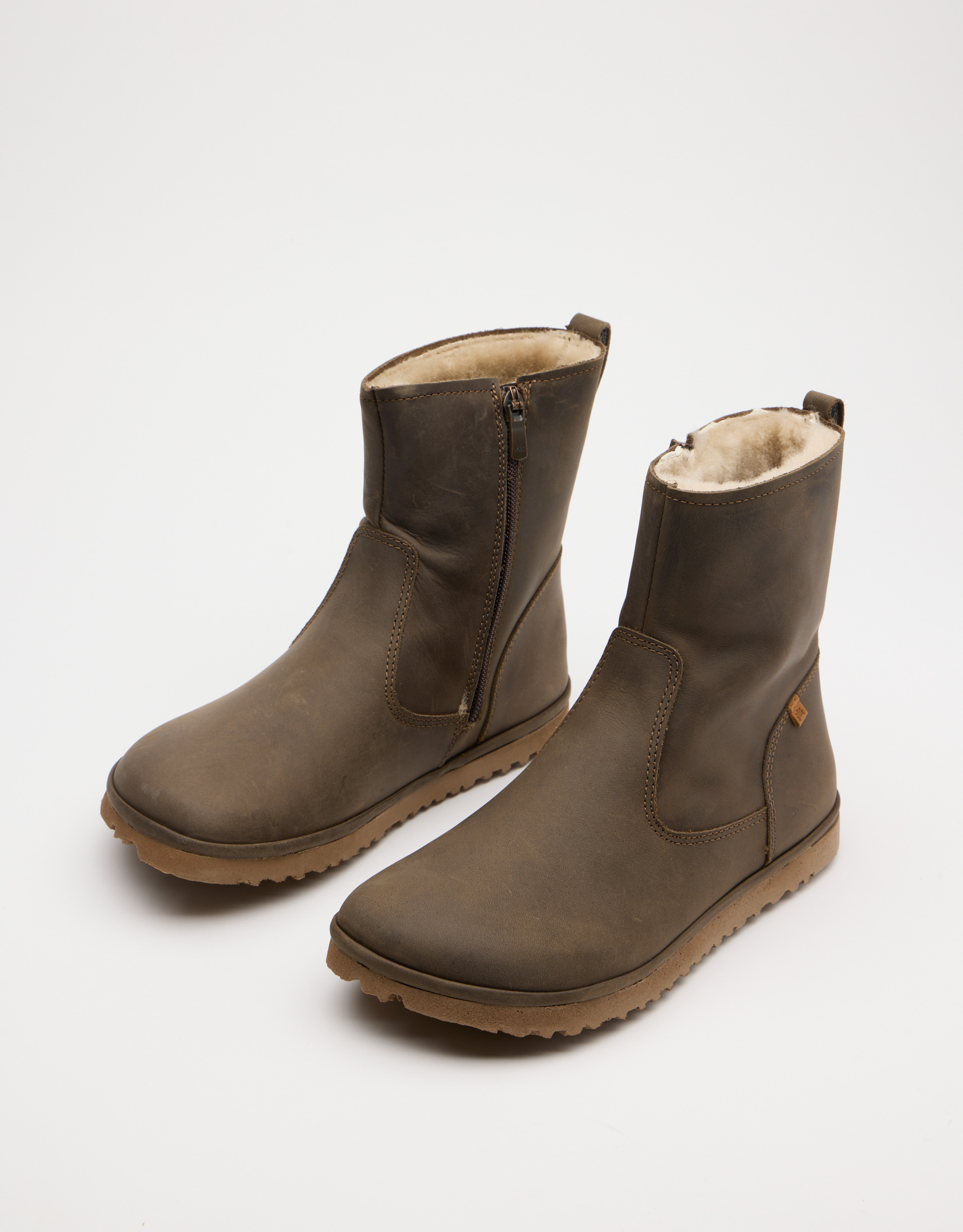 נעלי נשים - El Naturalista - מגפוני עור עם פרווה TRIBU - חאקי4