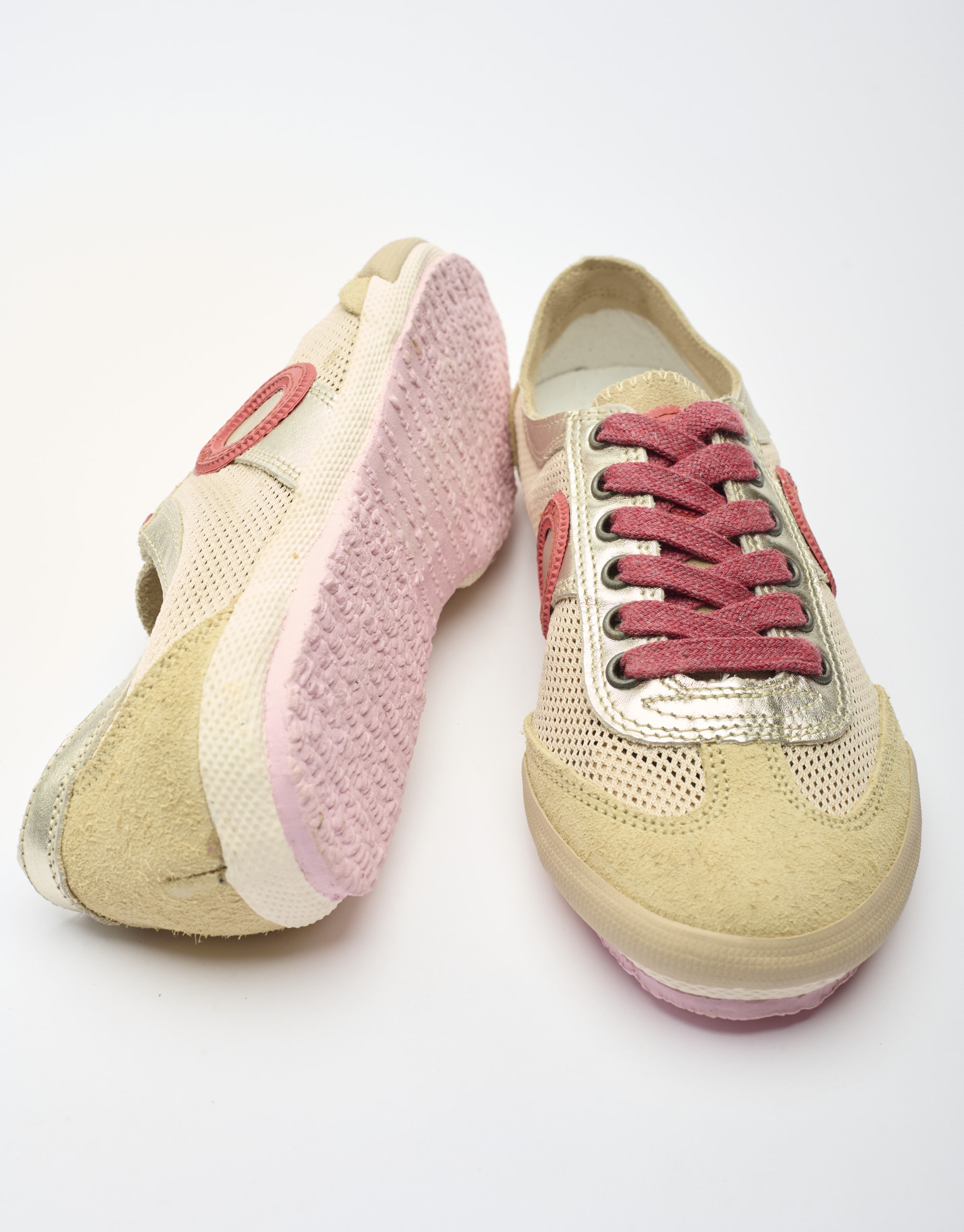 נעלי נשים - Aro - סניקרס JOANETA CAPRI - זהב1